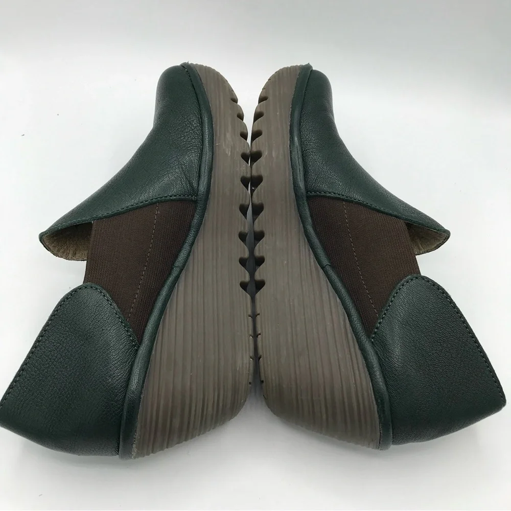 Fly London Shoes YUA Women's 39 US 8-8.5 Platform Wedges Green Leather Bootie